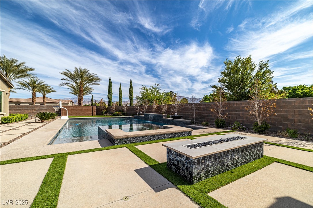 8420 Black Brush Lane