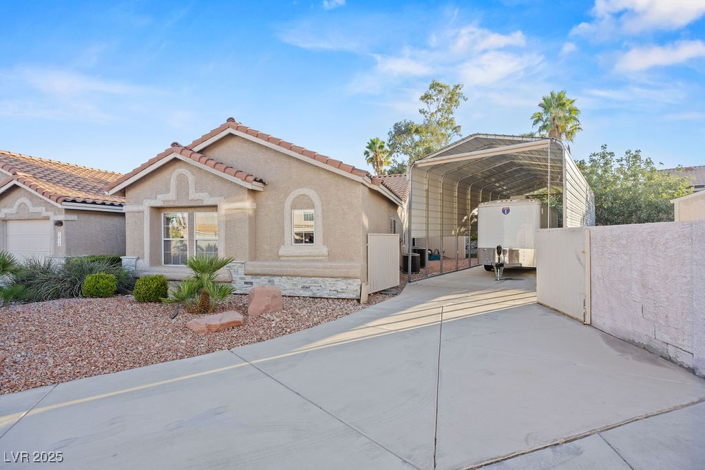 7815 Sunnyside Circle