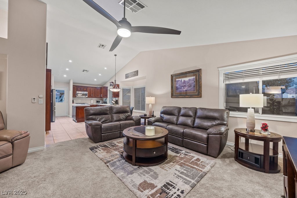 7815 Sunnyside Circle