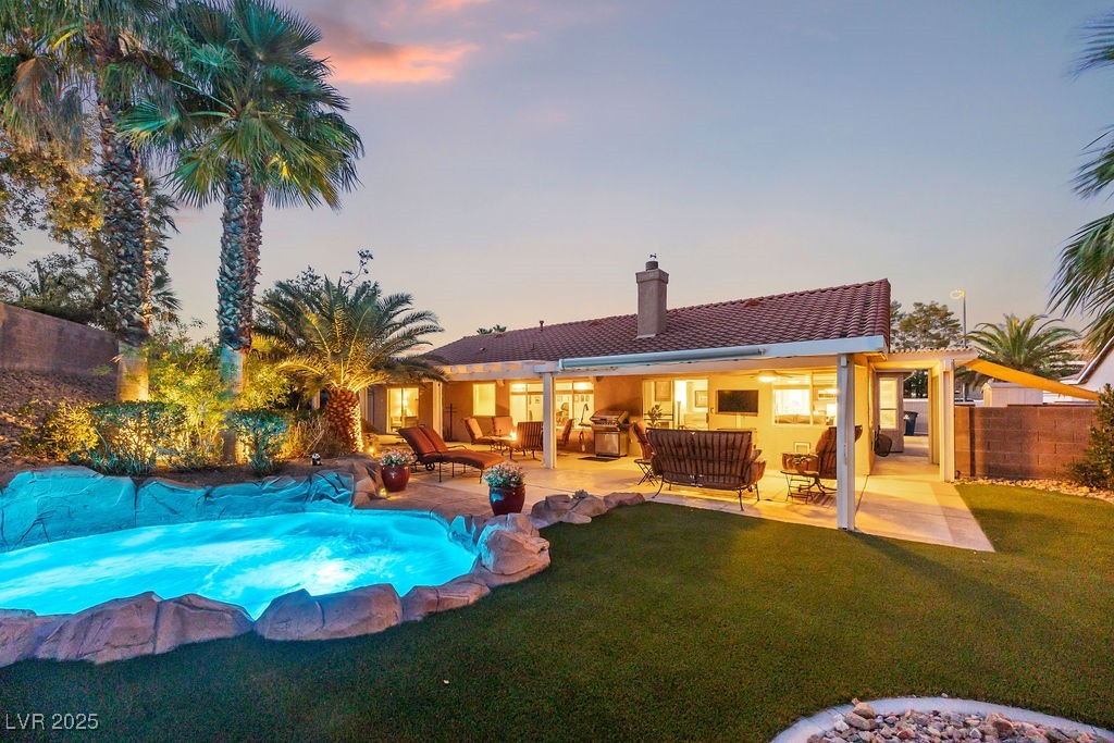 7815 Sunnyside Circle