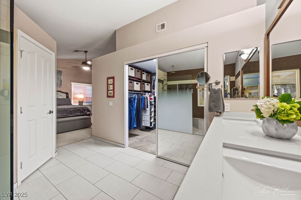 7815 Sunnyside Circle