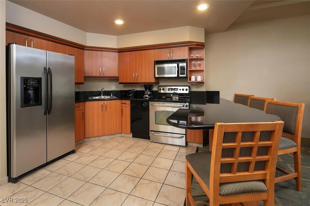 211 East Flamingo Road 1606