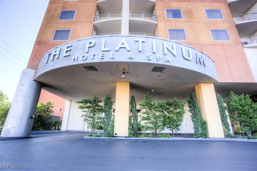 211 East Flamingo Road 1606