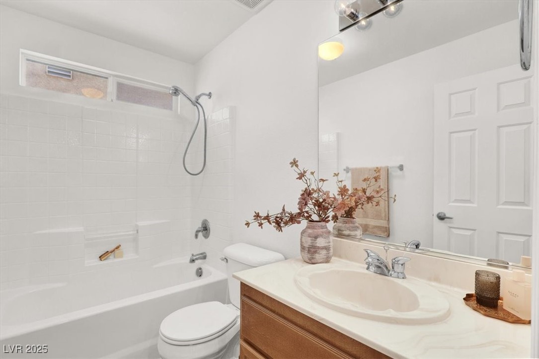 1011 Shades End Avenue