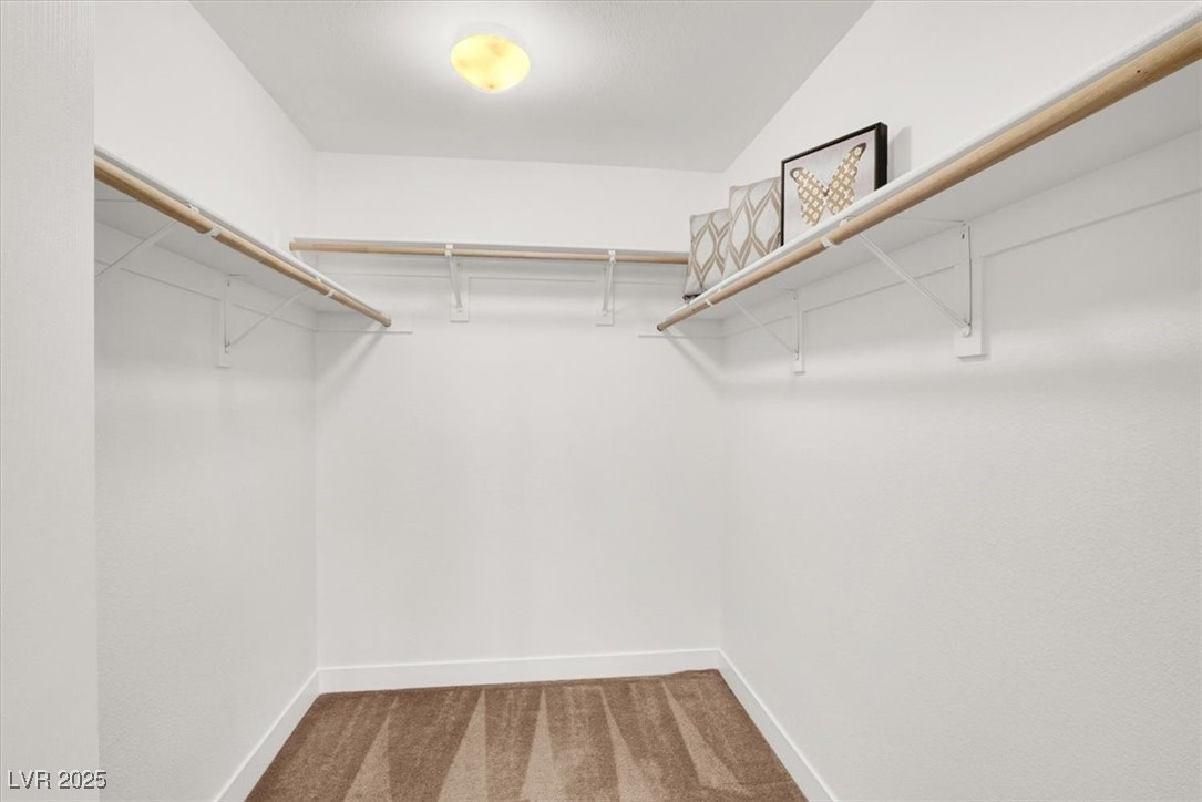 1011 Shades End Avenue