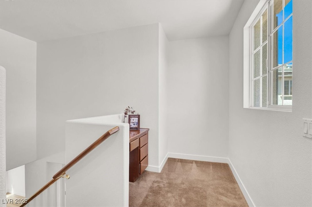 1011 Shades End Avenue