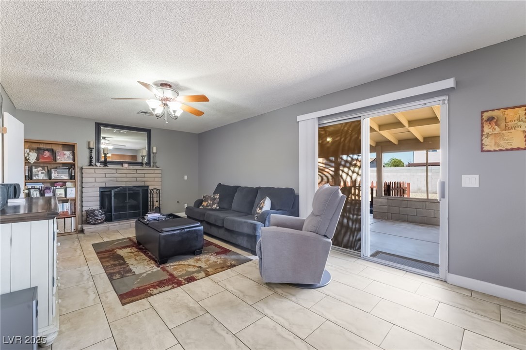 845 Mainsail Court