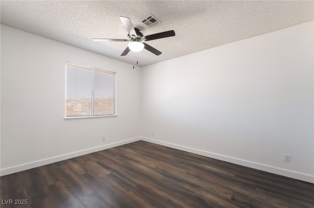 845 Mainsail Court