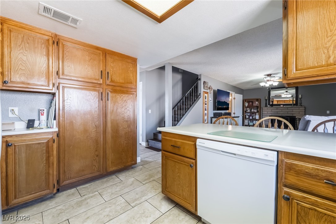 845 Mainsail Court