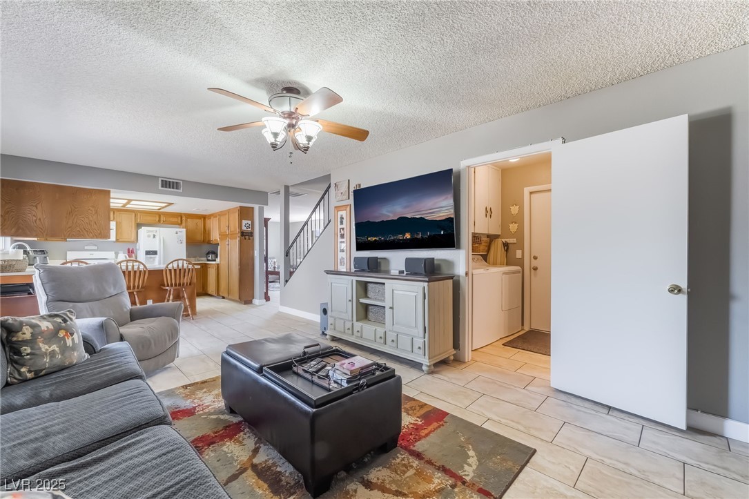 845 Mainsail Court