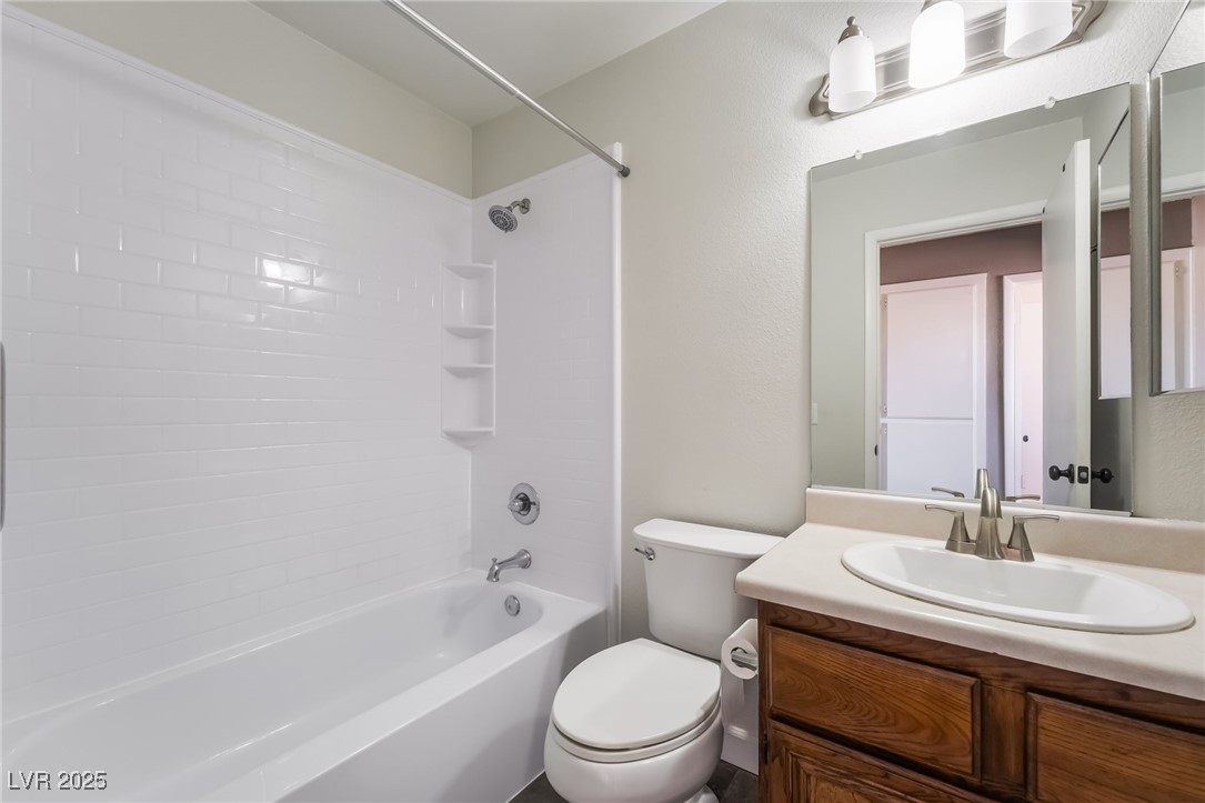845 Mainsail Court
