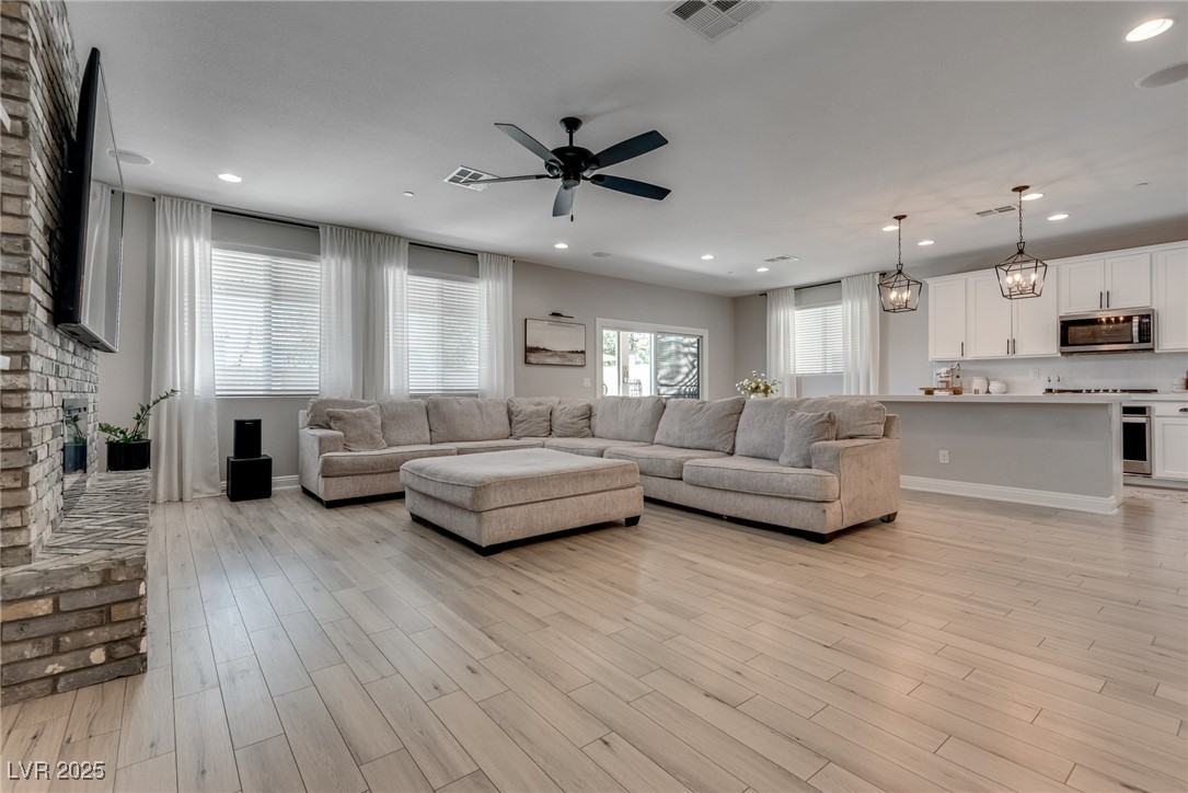 9925 Topaz Peak Court