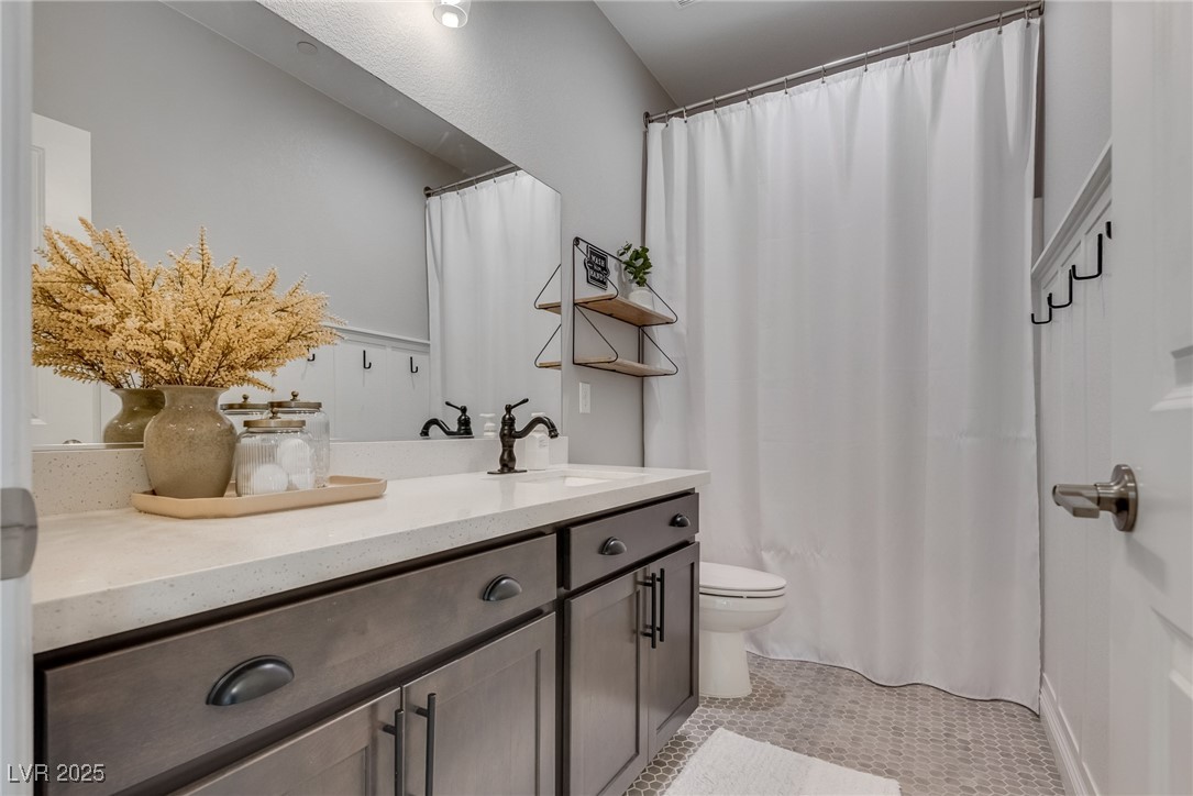 9925 Topaz Peak Court