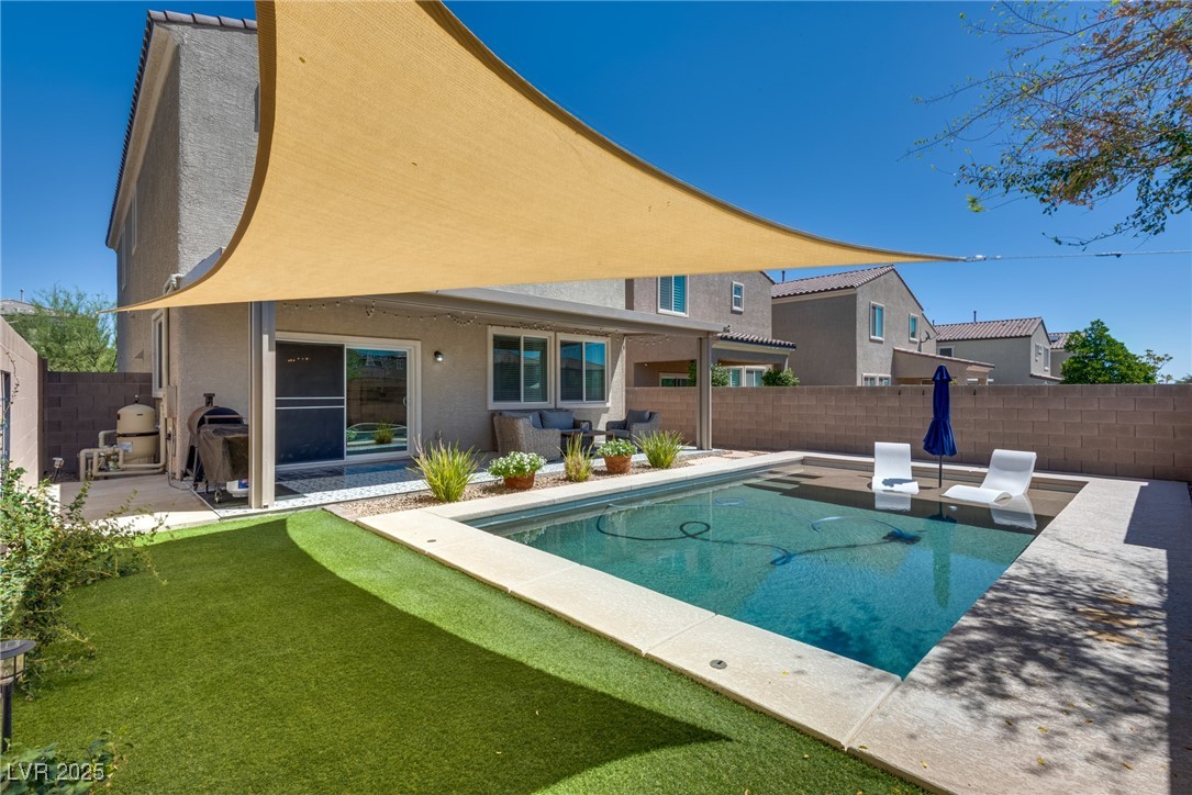 9925 Topaz Peak Court