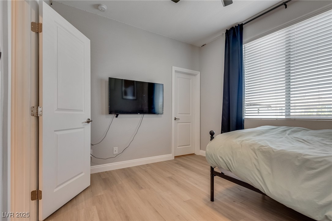 9925 Topaz Peak Court