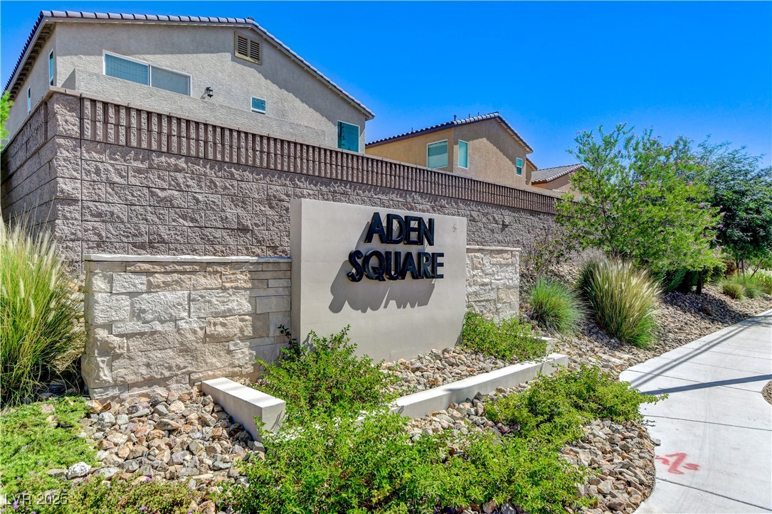 2918 Woodbourne Avenue