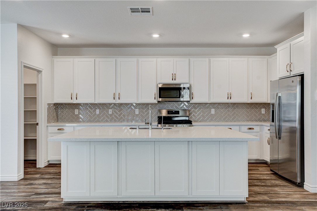 2918 Woodbourne Avenue