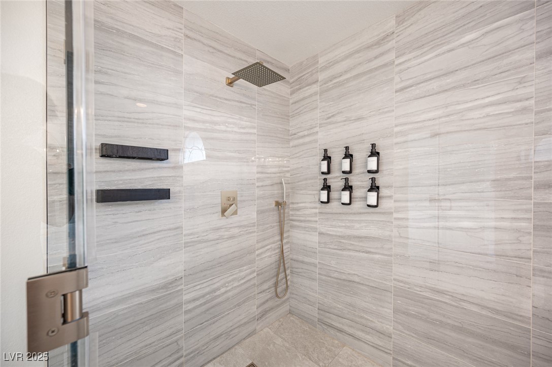 10143 Thunder Rapids Court