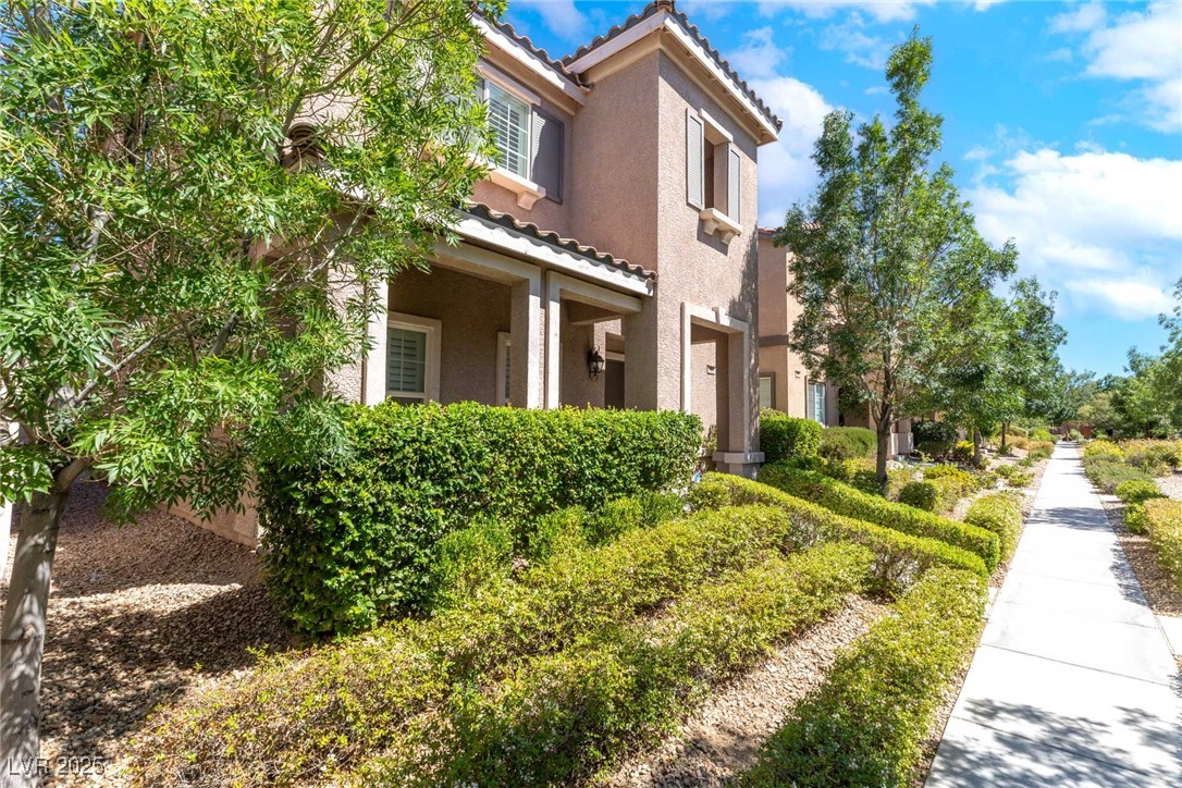 1866 Montefiore Walk