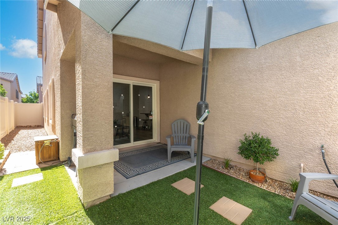 1866 Montefiore Walk