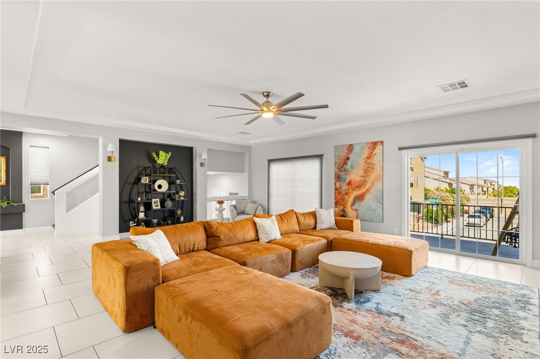 9621 Paraiso Springs Street