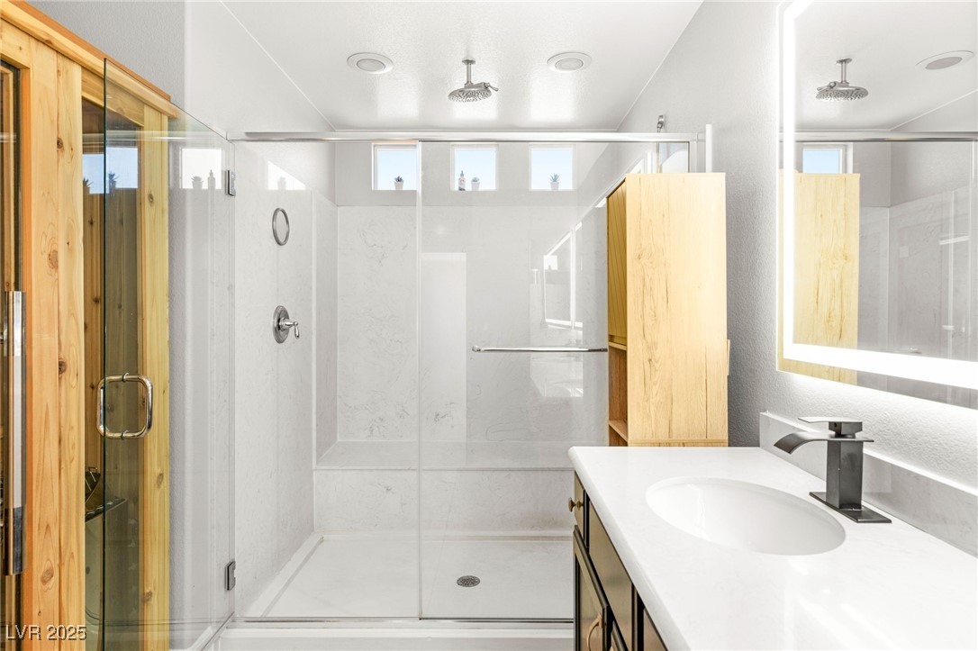 9621 Paraiso Springs Street