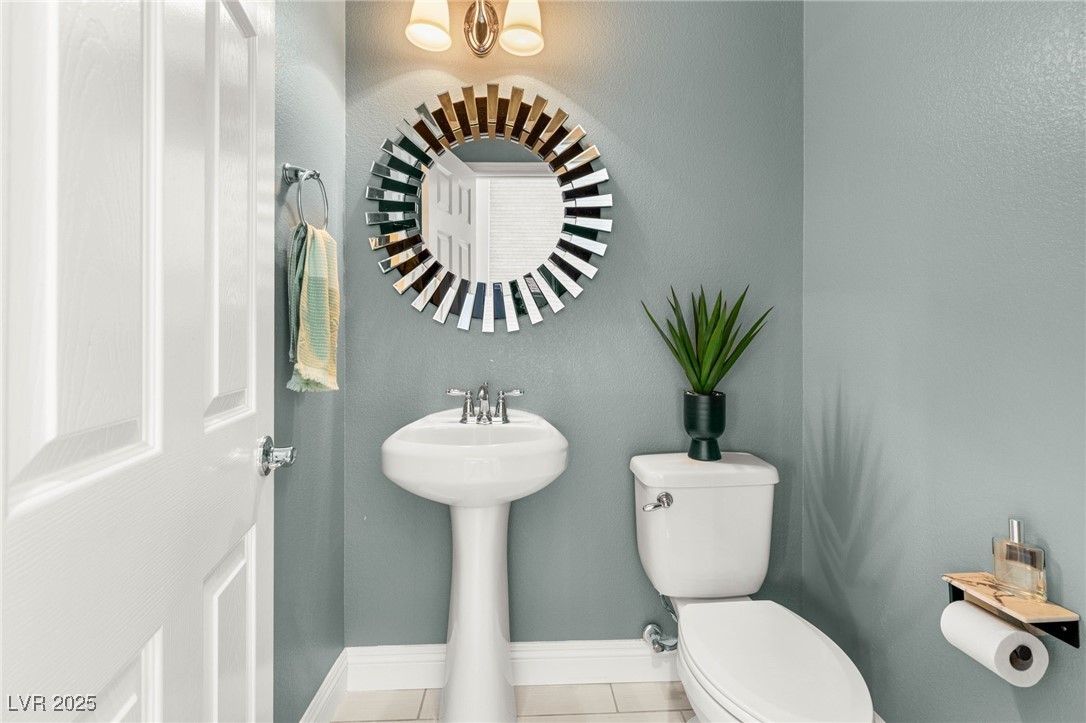 9621 Paraiso Springs Street