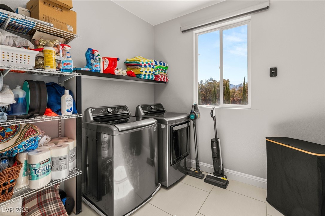 9621 Paraiso Springs Street