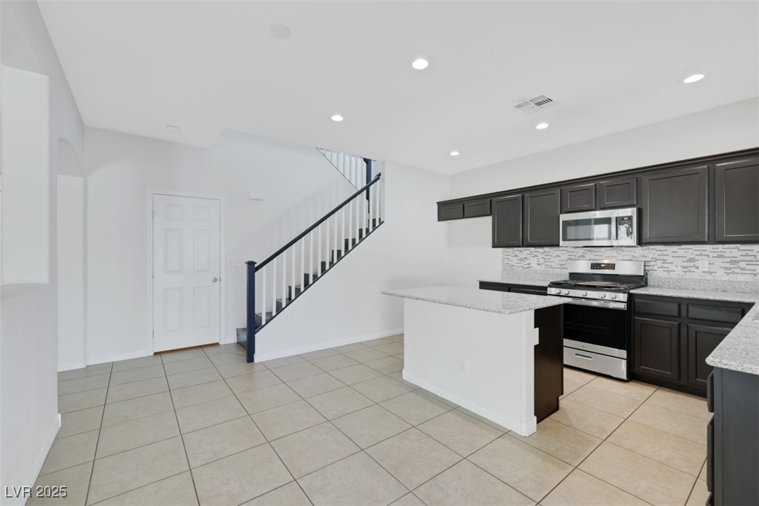 9745 WICKSTEAD Street