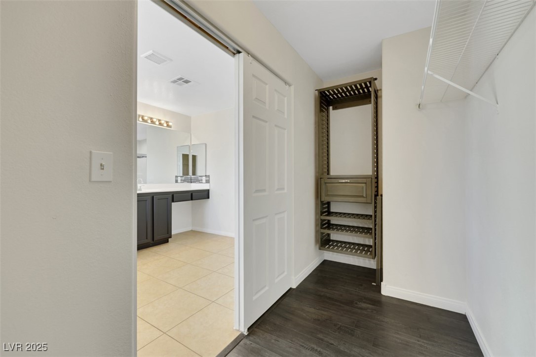 9745 WICKSTEAD Street