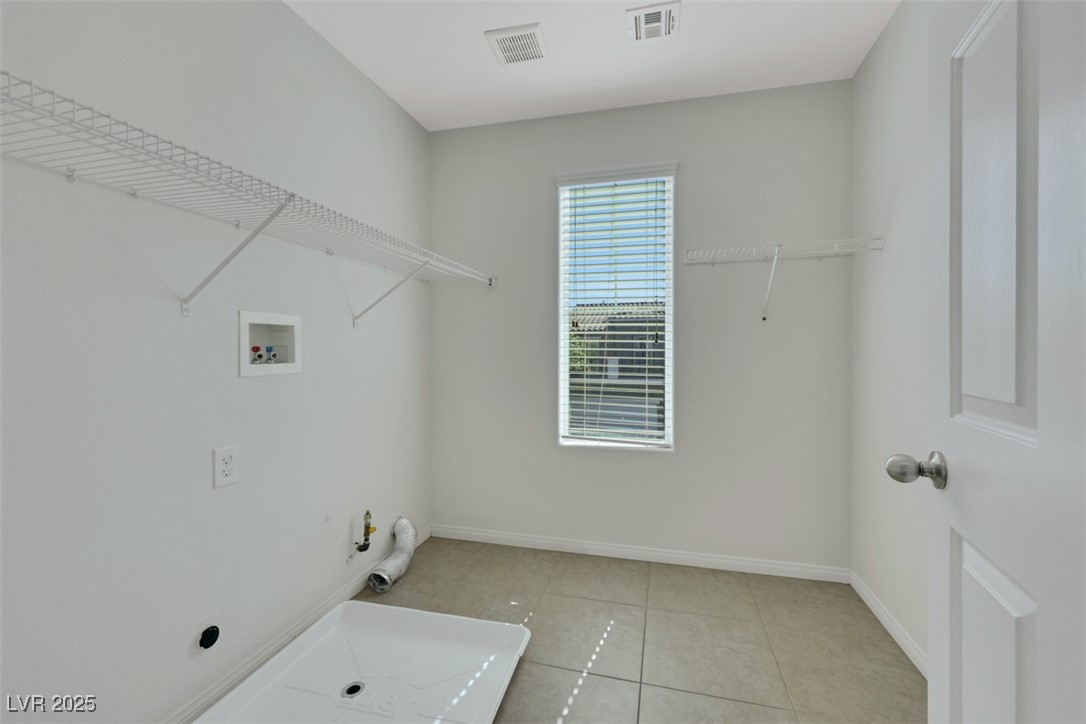 9745 WICKSTEAD Street