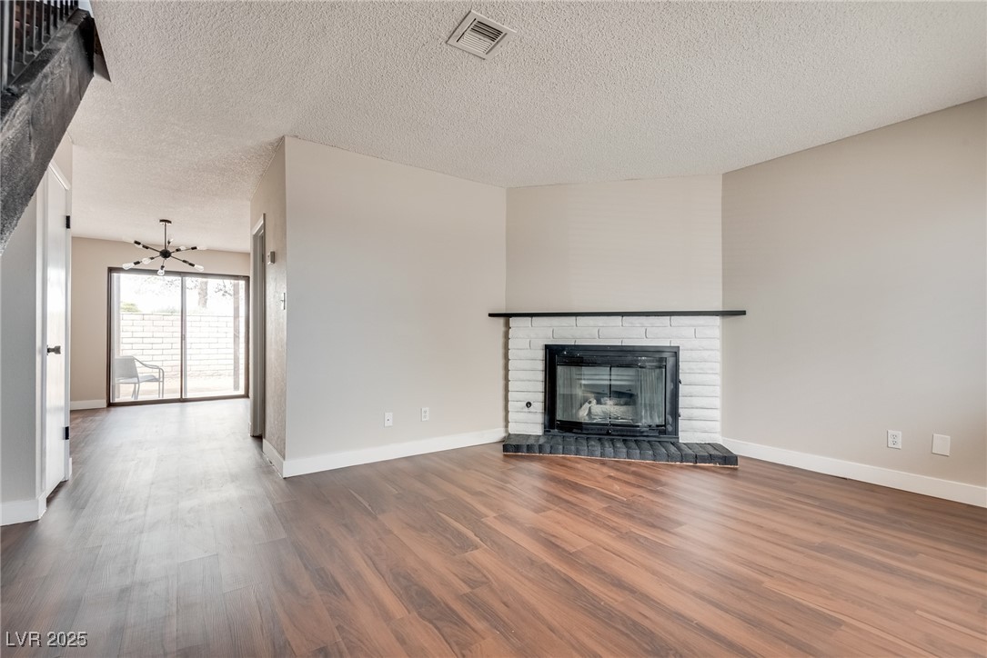 5240 Janfred Court 3