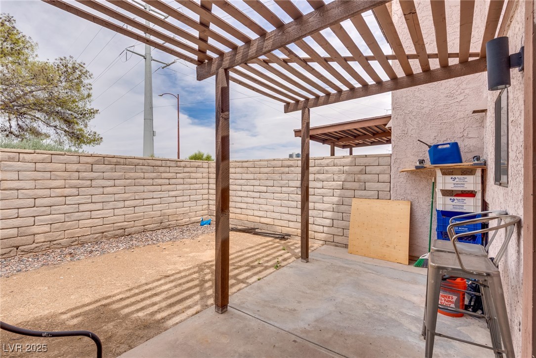 5240 Janfred Court 3