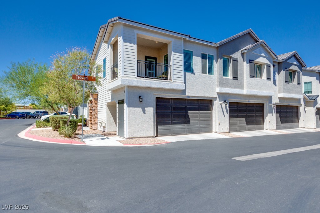 545 Teovani Street 1026