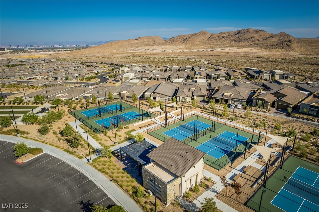 12438 Heritage Bend Drive