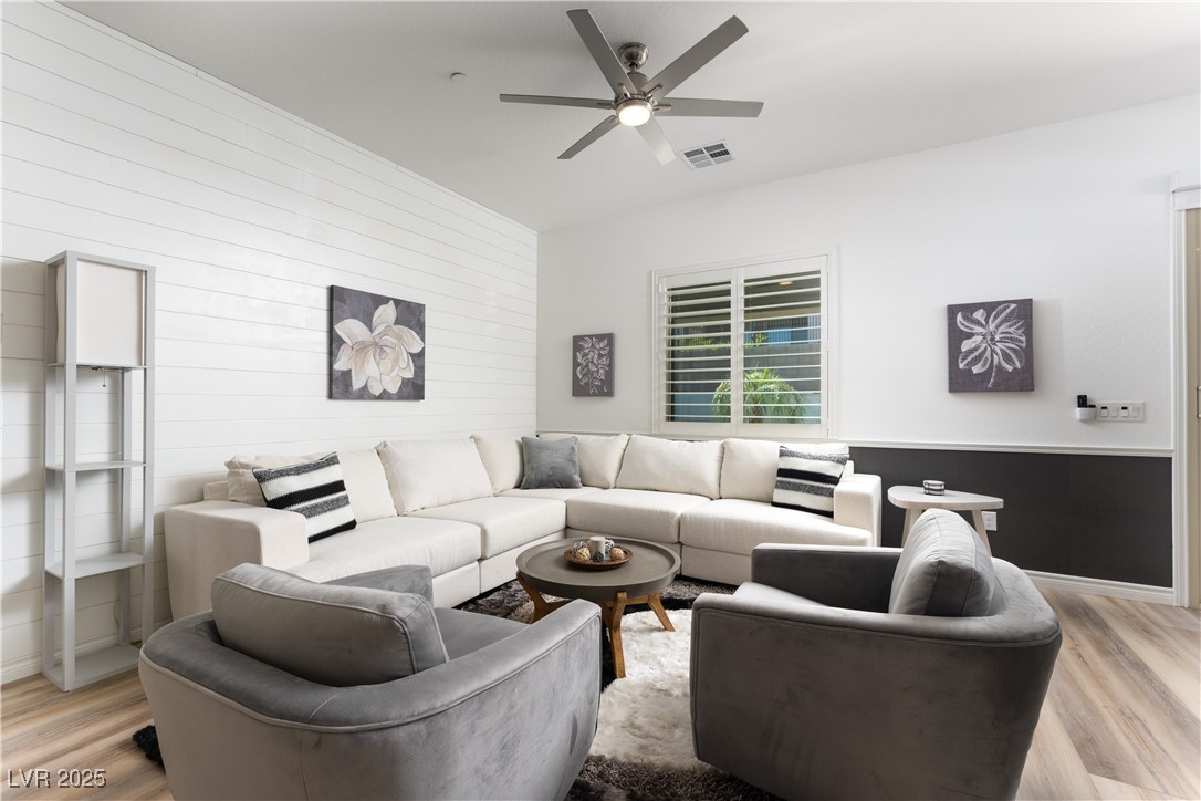 12438 Heritage Bend Drive