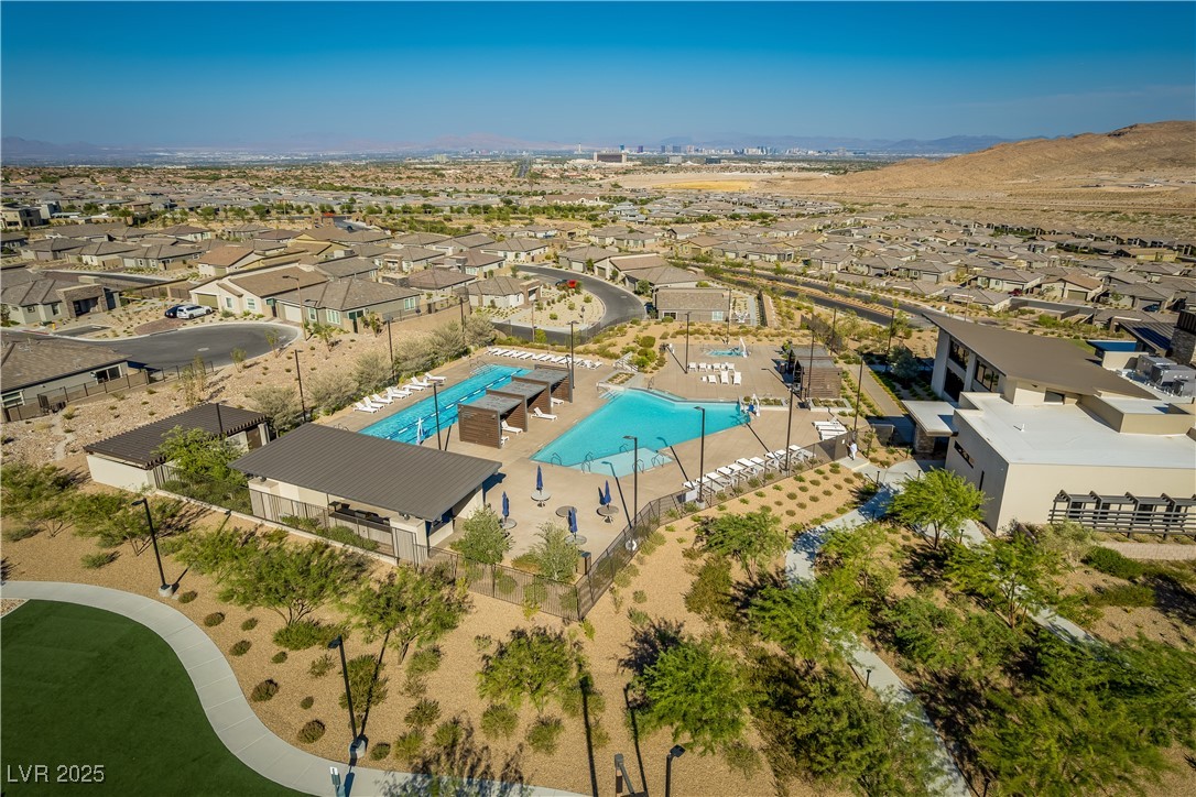 12438 Heritage Bend Drive