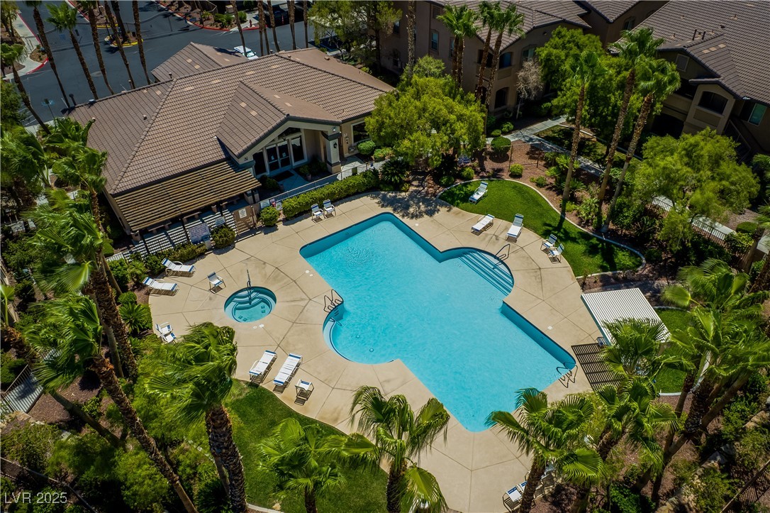 8985 South Durango Drive 2052