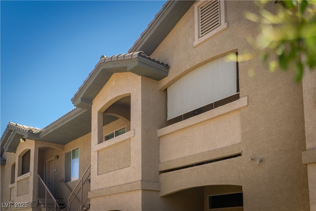 8985 South Durango Drive 2052