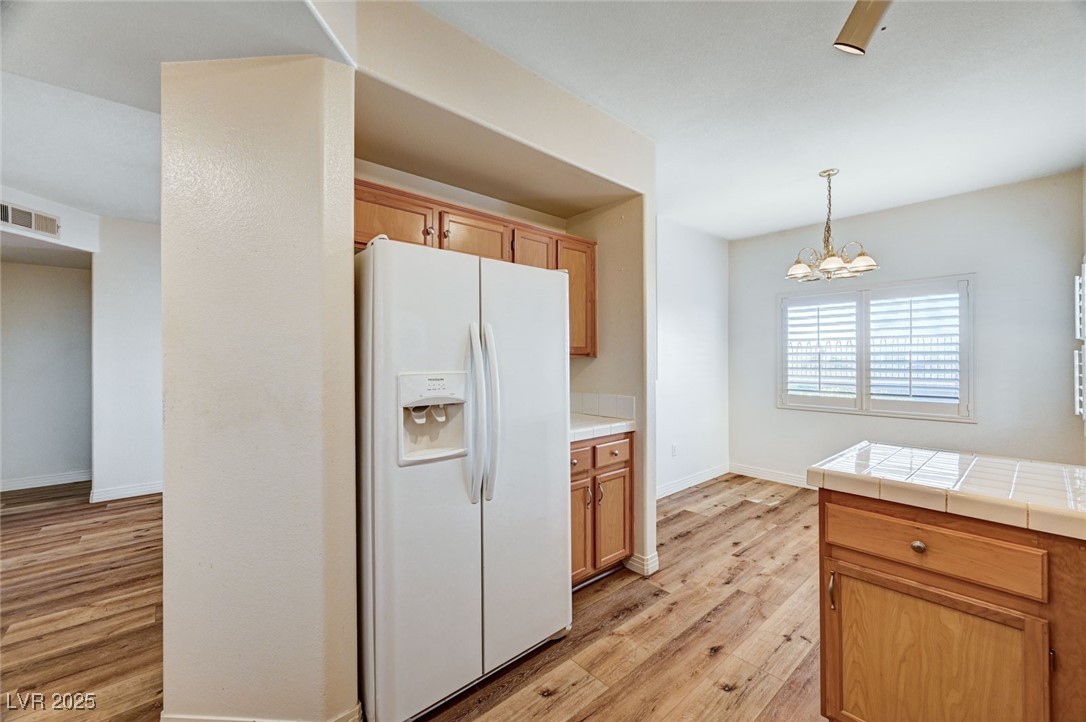 1050 East Cactus Avenue 1035
