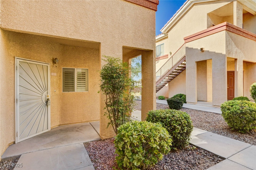 1050 East Cactus Avenue 1035