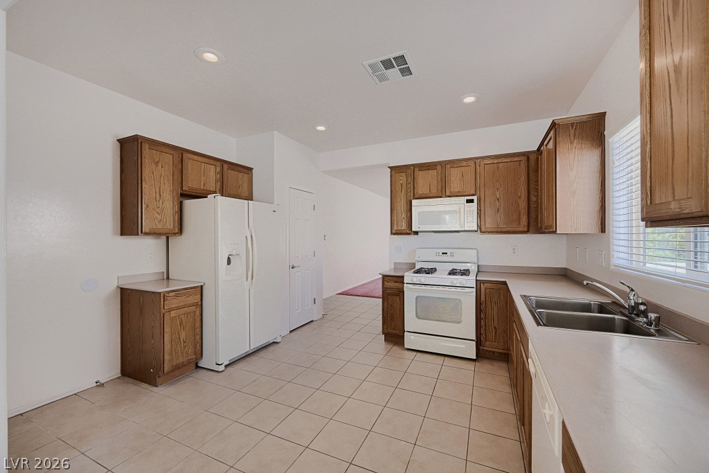 2220 Carrier Dove Way