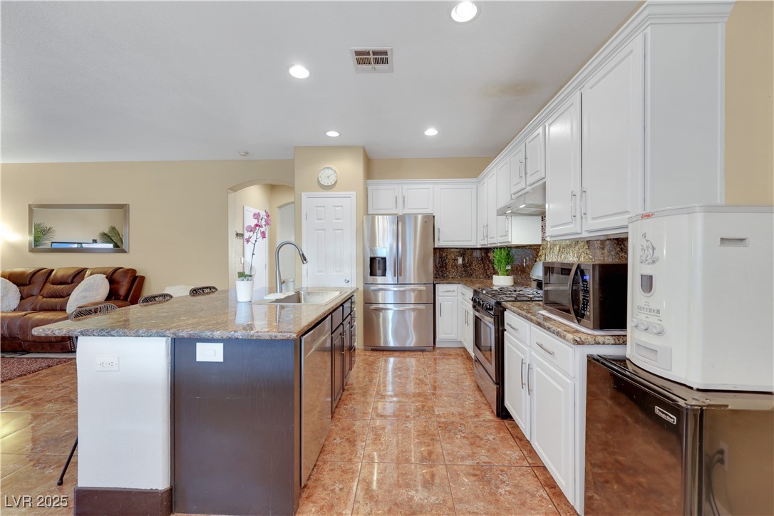 5437 Raccoon Valley Lane