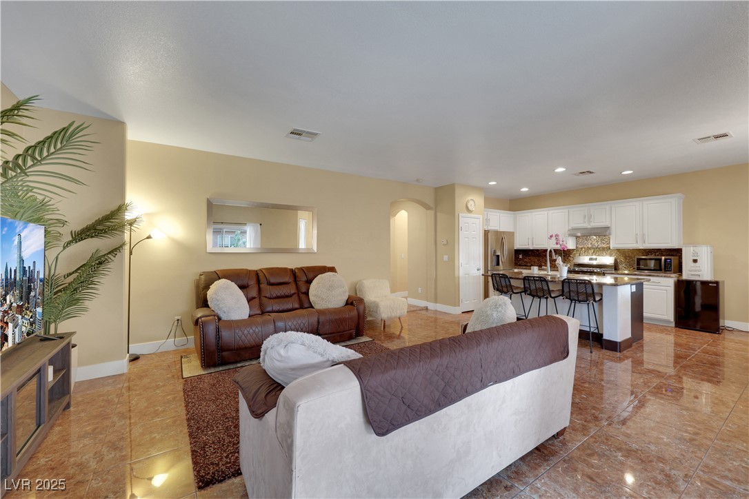5437 Raccoon Valley Lane