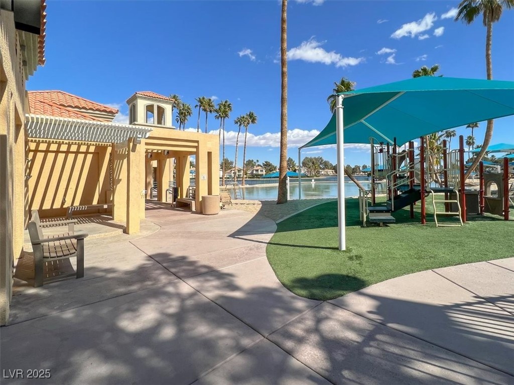 7816 Villa Finestra Drive