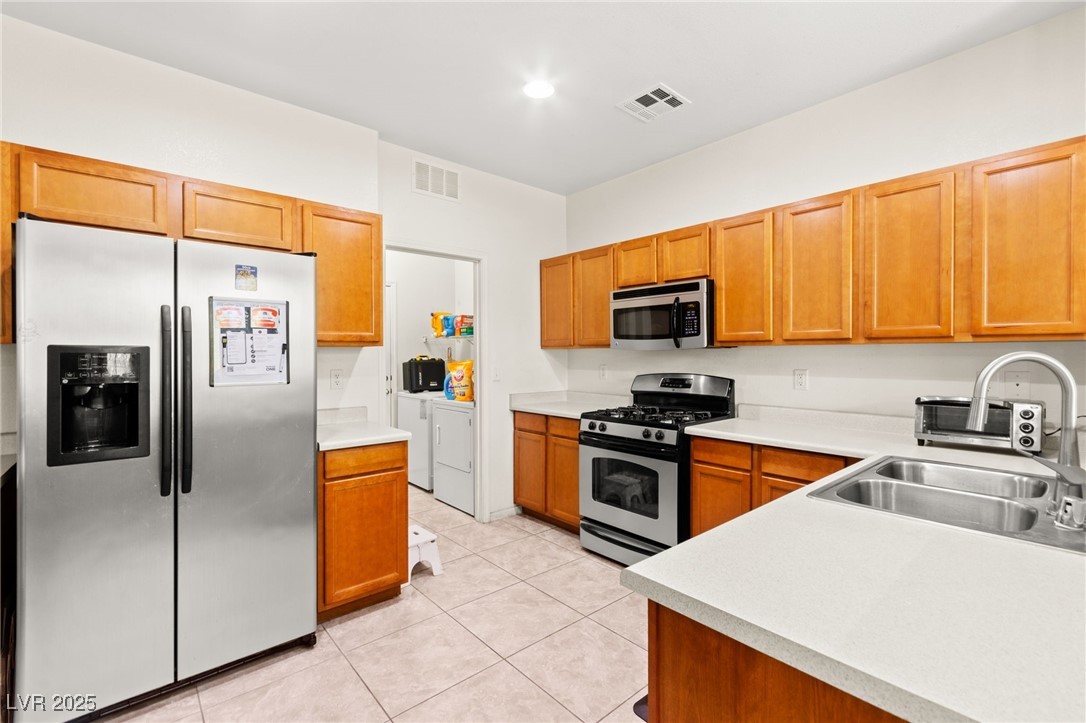 5541 Grinding Rock Way