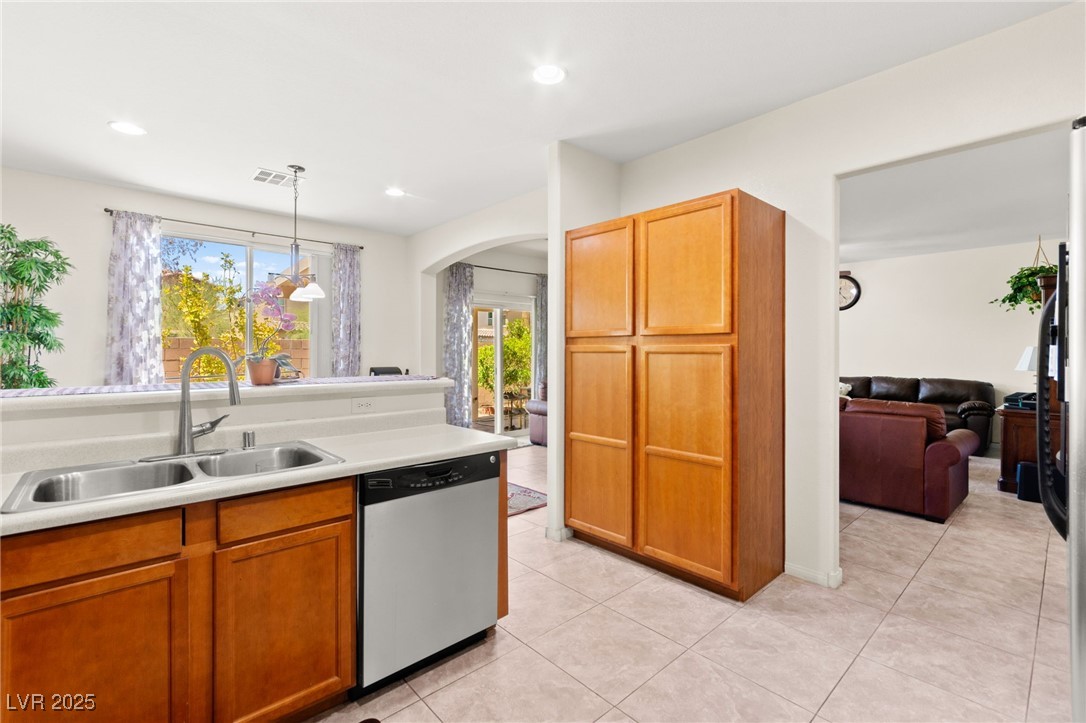 5541 Grinding Rock Way