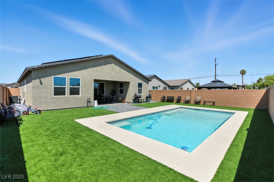 3548 Valley Lily Street