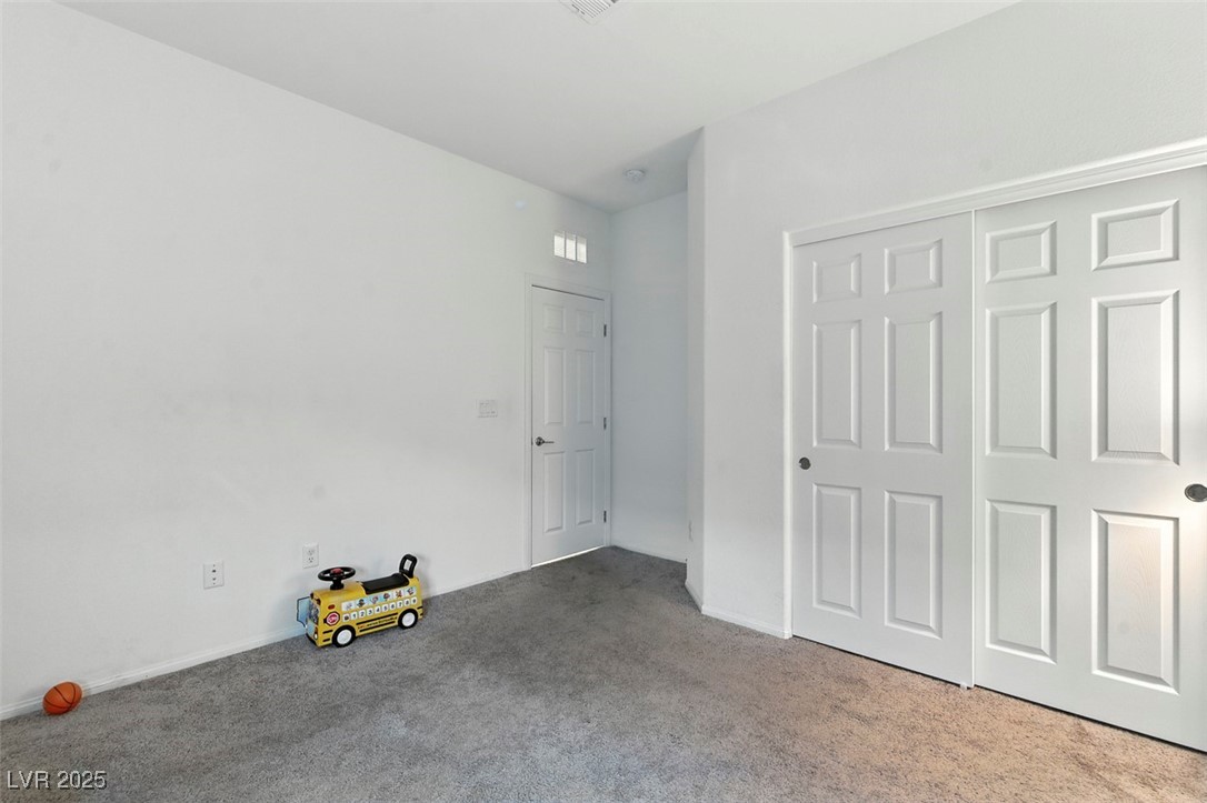 3548 Valley Lily Street