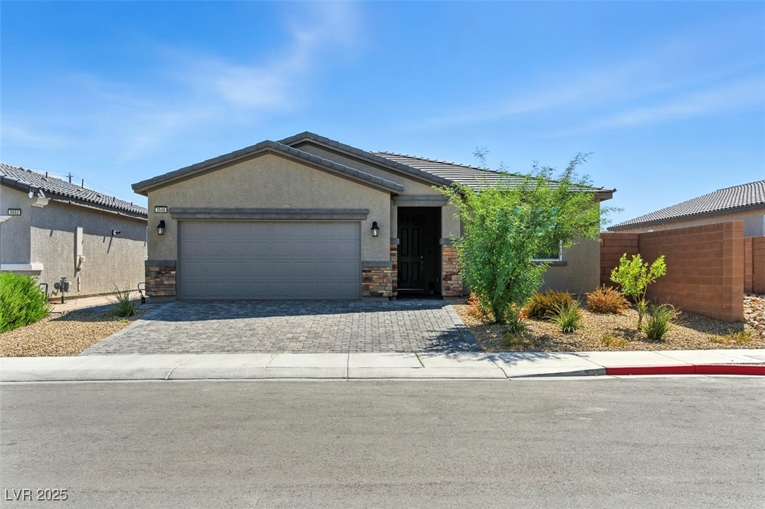 3548 Valley Lily Street